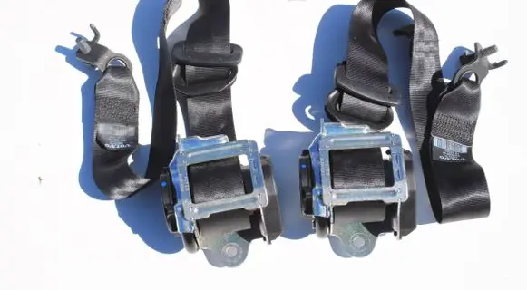 Volvo XC90 Rear seatbelt 39825721 39825727
