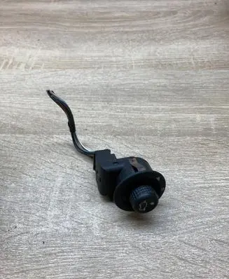 Ford Focus Wing mirror switch 93BG17B676BA