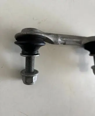 Front anti-roll bar/stabilizer link