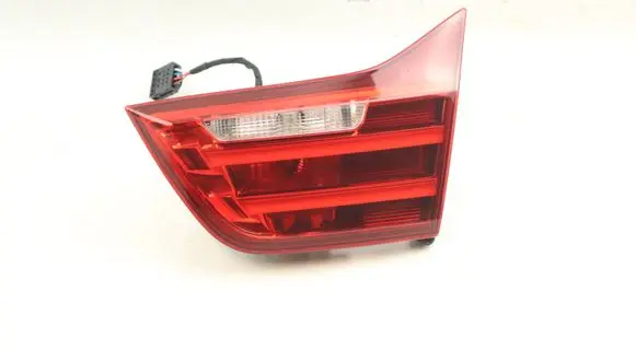 BMW 4 F32 F33 Tailgate rear/tail lights 7296102