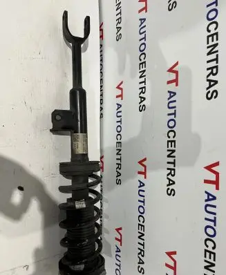 BMW 5 G30 G31 Front shock absorber with coil spring 6866623 14678612 G31V412B