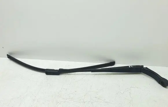 Chevrolet Volt II Front wiper blade arm 23251333