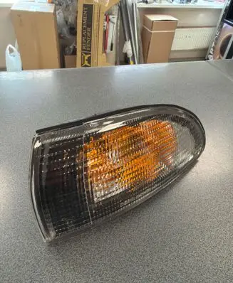 Mitsubishi Galant Front indicator light 2141533LA