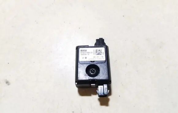 BMW 3 F30 F35 F31 Antenna control unit sy923146602 10859410