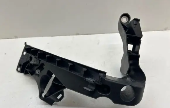 Audi A5 Sportback 8TA Headlight/headlamp mounting bracket 8T0805608B 2001814