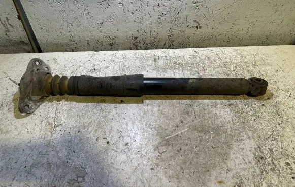 Volkswagen Golf V Rear shock absorber/damper