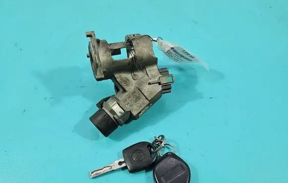 Volkswagen Polo III 6N 6N2 6NF Ignition lock 357905851F IMPRK1510328
