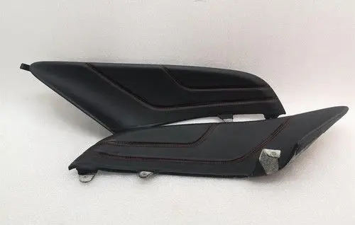 Ferrari FF Engine cover (trim) 82845800