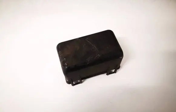 Renault Modus Fuse box cover 8200222933