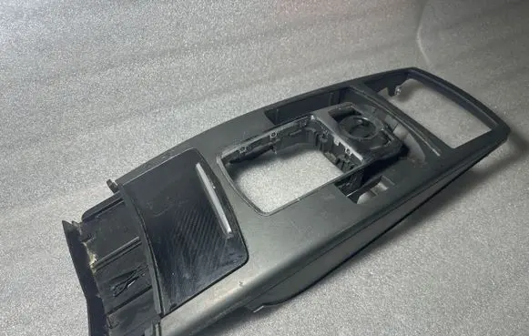 Audi A6 S6 C6 4F Center console 4F1864261