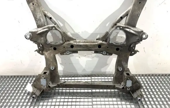 BMW 3 G20 G21 Front subframe 6883131