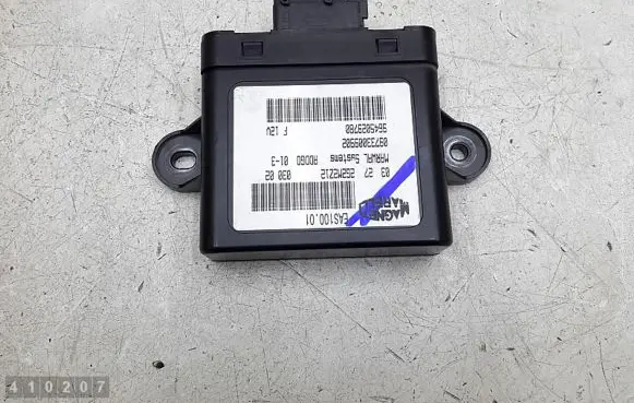 Peugeot 607 Engine control unit/module