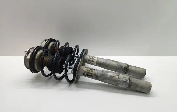 BMW 5 E60 E61 Front shock absorber with coil spring 6768795 676879504 31316768795