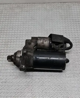 Volkswagen Caddy Starter motor 0001123020