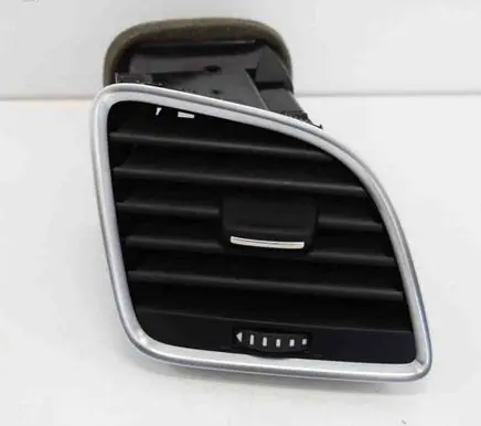 Audi Q3 8U Dashboard air vent grill cover trim 8U2820902C