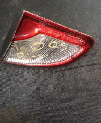 Nissan Qashqai Tailgate rear/tail lights B26550BR01A