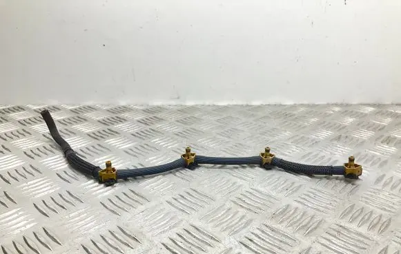 Fuel return line/hose