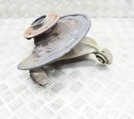Mercedes-Benz B W247 Rear wheel hub A2474230220 A2473571400