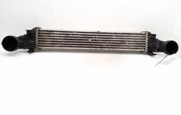 Mercedes-Benz E W211 Intercooler radiator A2115001102