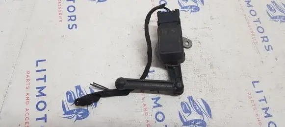 BMW 5 E39 Front height sensor lever 1093698