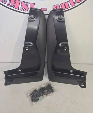 Toyota RAV 4 (XA40) Front mudguard PW3890R001