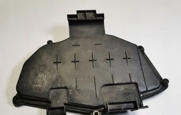 Audi A6 S6 C7 4G Relay mounting block 