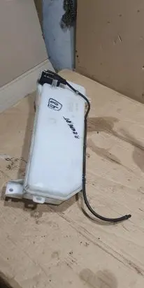 Peugeot Expert Windshield washer fluid reservoir/tank 9809803680