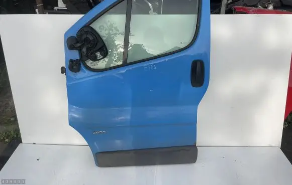 Opel Vivaro Front door