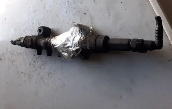 Ford Transit Fuel distributor 