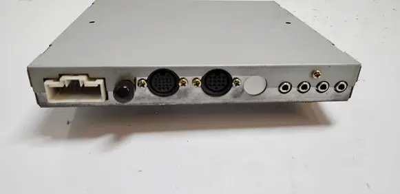 Mitsubishi Space Wagon Video control module TU8890 3AA078