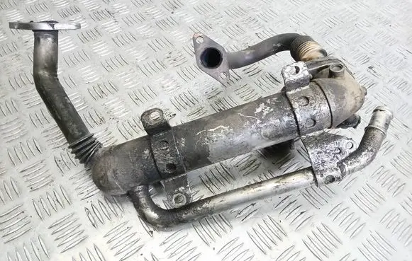 Volkswagen PASSAT B6 EGR valve cooler 