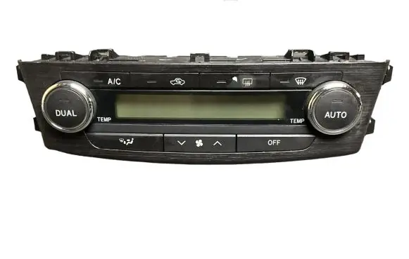 Toyota Avensis T270 Climate control unit 5590005350 T1000767L T1000765A