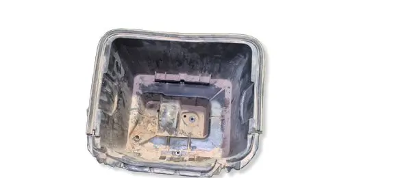 Ford Mustang VI Battery box tray FR3B10723AE