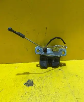 Seat Ibiza III (6L) Tailgate lock latch 6L6827505A