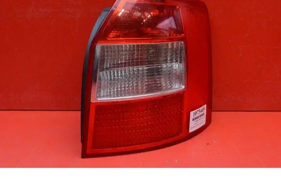 Audi A4 S4 B6 8E 8H Rear/tail lights 8E9945096