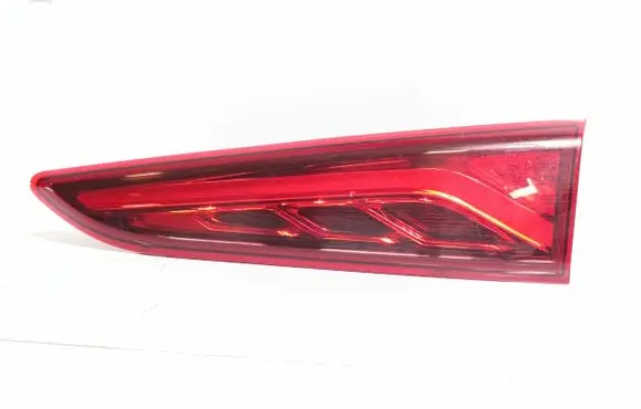 Hyundai Kona I Tailgate rear/tail lights 92404J9100