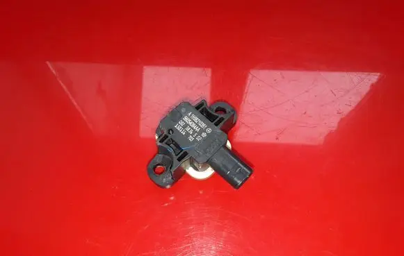 Jeep Grand Cherokee Airbag deployment crash/impact sensor 56054084AA A1668210351 150116