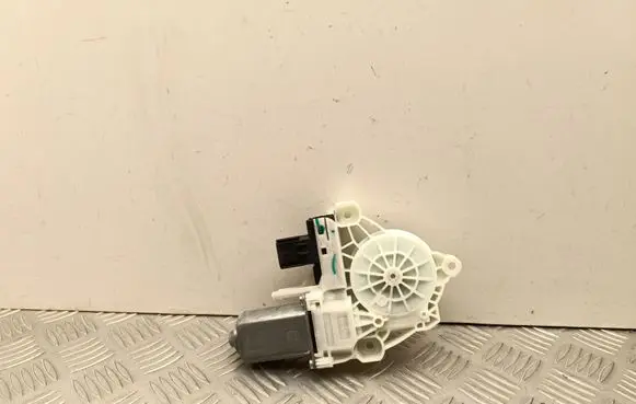 Tesla Model Y Front door window regulator motor G54953100