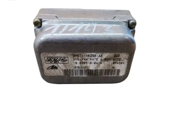 Volvo V50 ESP acceleration yaw rate sensor 3M5T14B296AB W575J22AT1 10098501044