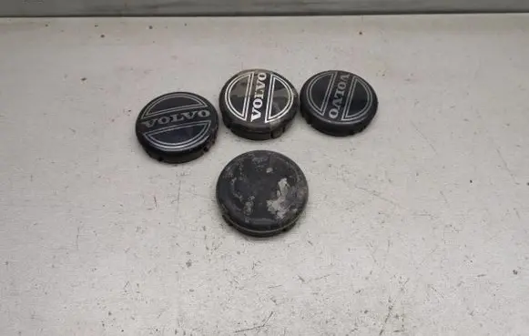 Volvo V70 Original wheel cap 3546923