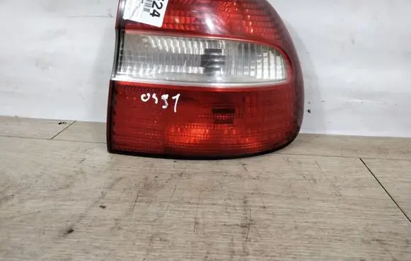 Volvo S40, V40 Rear/tail lights