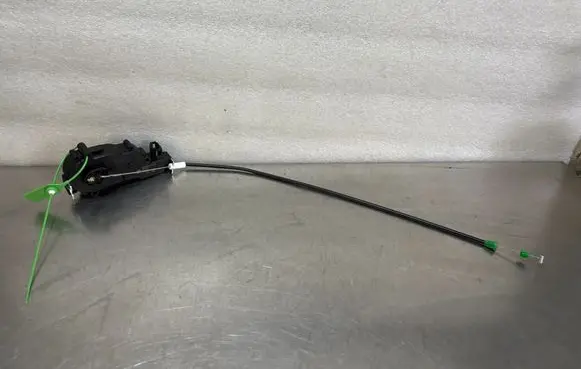 Tesla Model S Tailgate/trunk/boot lock/catch/latch 