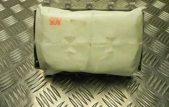 Subaru Forester SJ Passenger airbag BAMPT11252 M2119