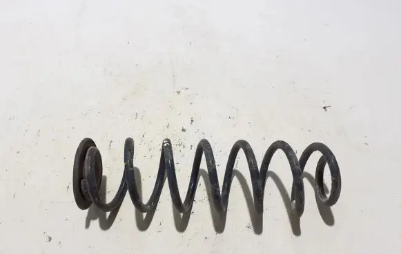 Skoda Octavia Mk3 (5E) Rear coil spring 5Q0511115F