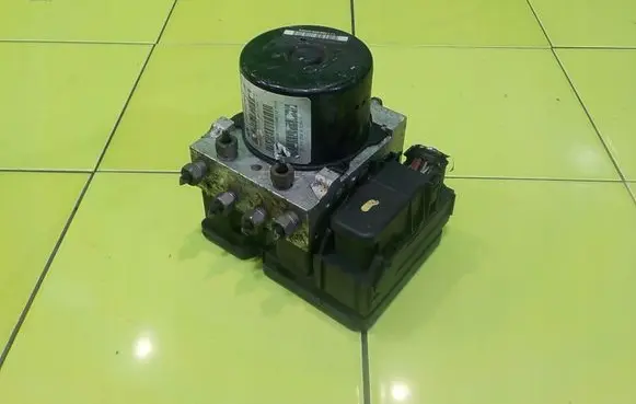 Dodge Caliber ABS Pump 25021202074
