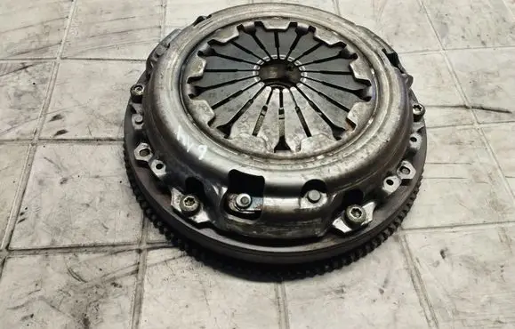 Peugeot 207 CC Clutch set kit 290711A0250 195255 9637569810