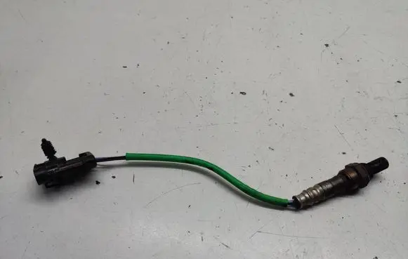 Dacia Sandero II Lambda probe sensor 8972240110 2340004210
