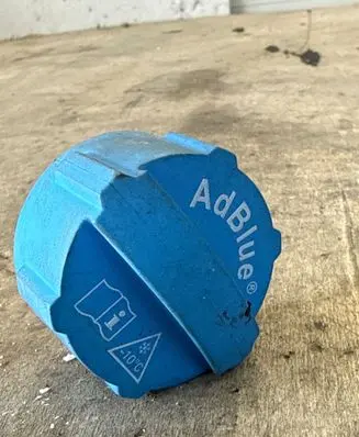 Renault Master III Adblue tank cap 208S97642R