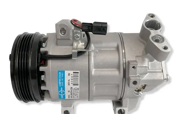 Dacia Logan II Air conditioning (A/C) compressor (pump) 926006775R EKL39374ZA 926006775RA