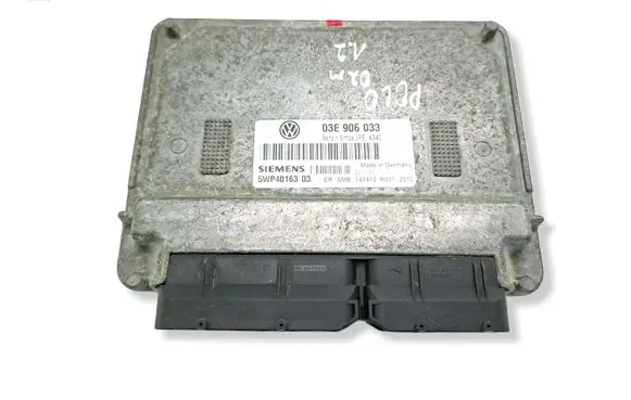 Volkswagen Polo Engine control unit/module 03E906033 5WP4016303